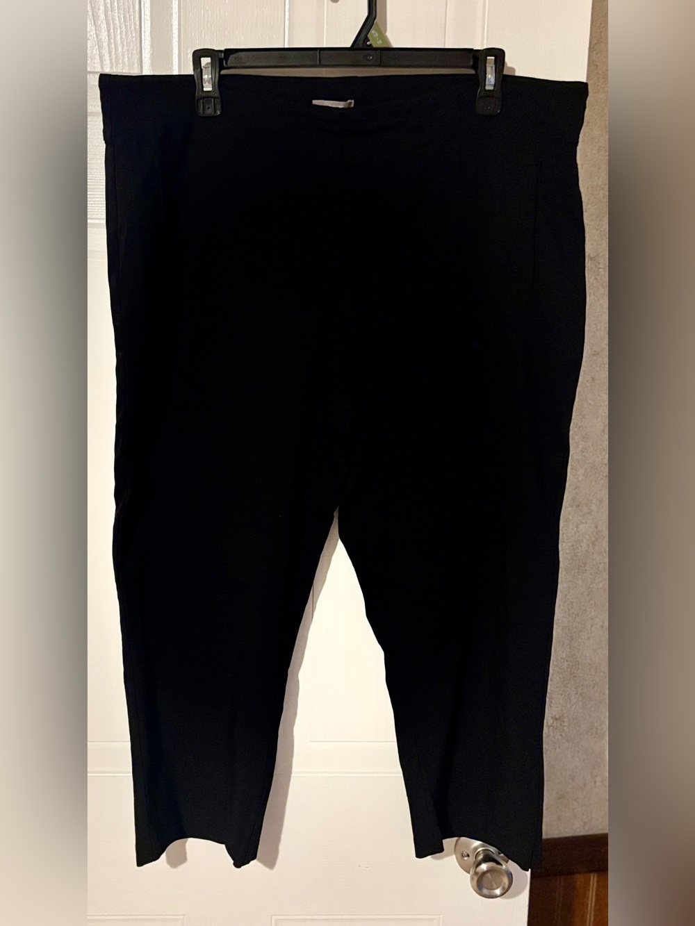 Maurices Black Pull On Capri Pants 1X Stretch Career Casual Pockets